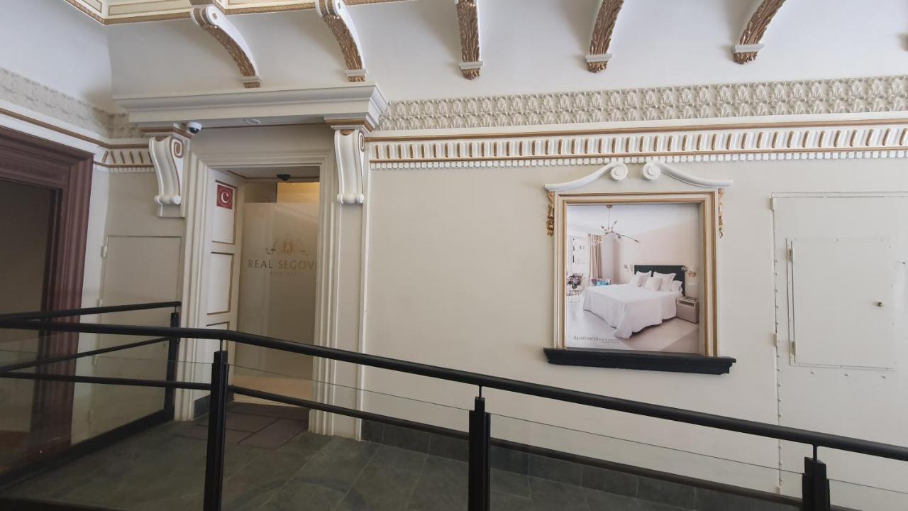 Real Segovia Apartments By Recordis Hotels Eksteriør bilde