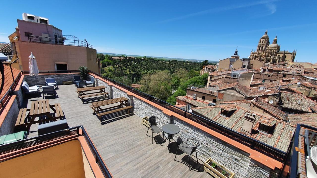 Real Segovia Apartments By Recordis Hotels Eksteriør bilde