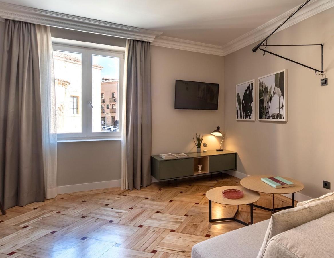 Real Segovia Apartments By Recordis Hotels Eksteriør bilde